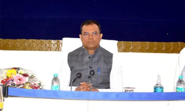 Graphic1