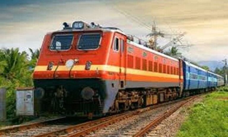 train1_6652538_835x547-m-780x470