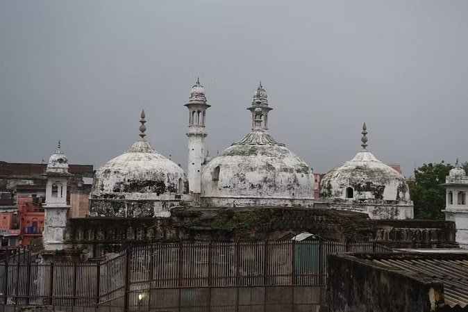 varanasi_1691256839-min (1)-min